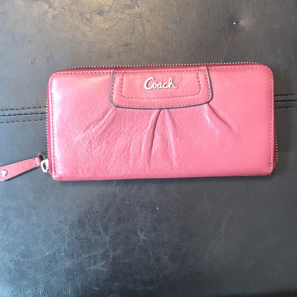 Red Coach Accordion ZIP Wallet
